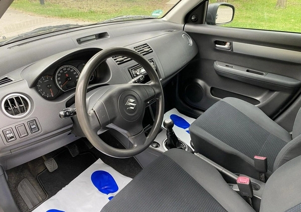 Suzuki Swift cena 18900 przebieg: 116000, rok produkcji 2009 z Nasielsk małe 352